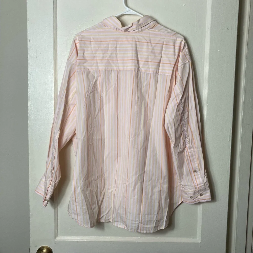 Aritzia Wilfred free barlowe relaxed button down shirt apricot S oversized NWT - Picture 8 of 9